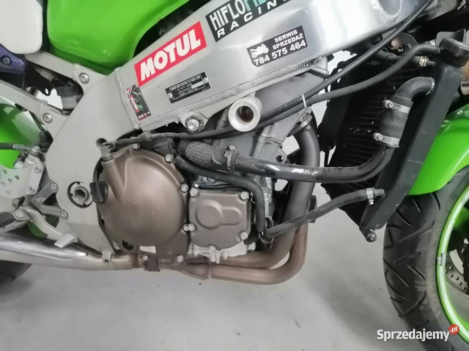 Kawasaki Ninja ZX9R 2000r Street naked Radom czterosuwowy