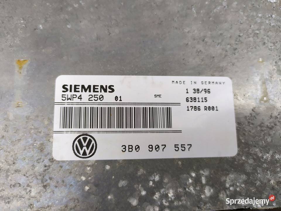 KOMPUTER STEROWNIK SILNIKA VOLKSWAGEN 3B0907557 Gliwice