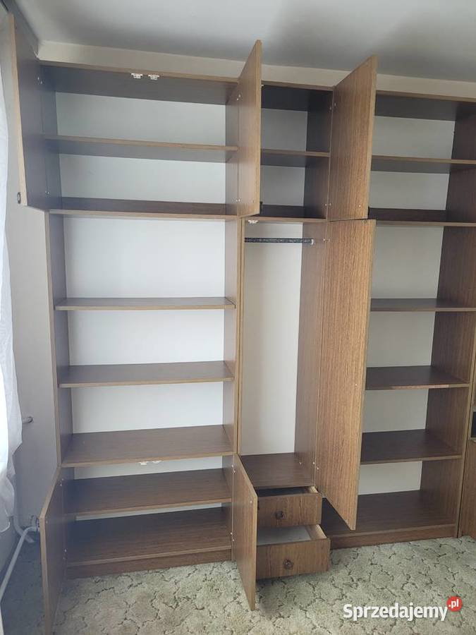 Zestaw brązowych mebli mebloscianka szafy barek Płock