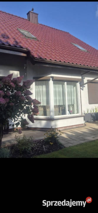 Sprzedam dom z ogrodem Rok budowy 2006 Rumia