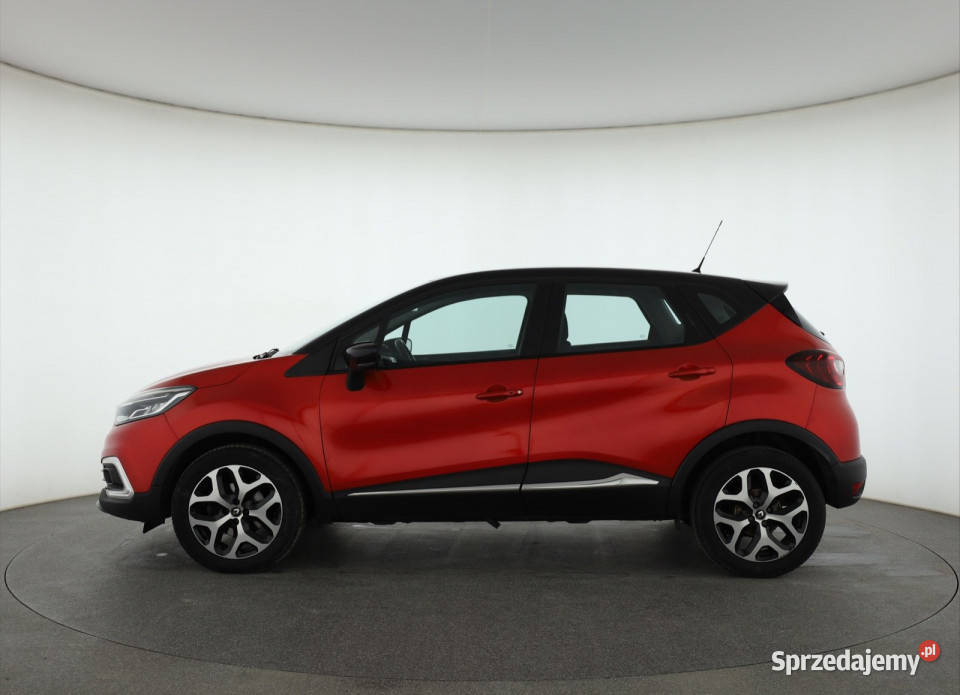 Renault Captur 12 TCe SUV
