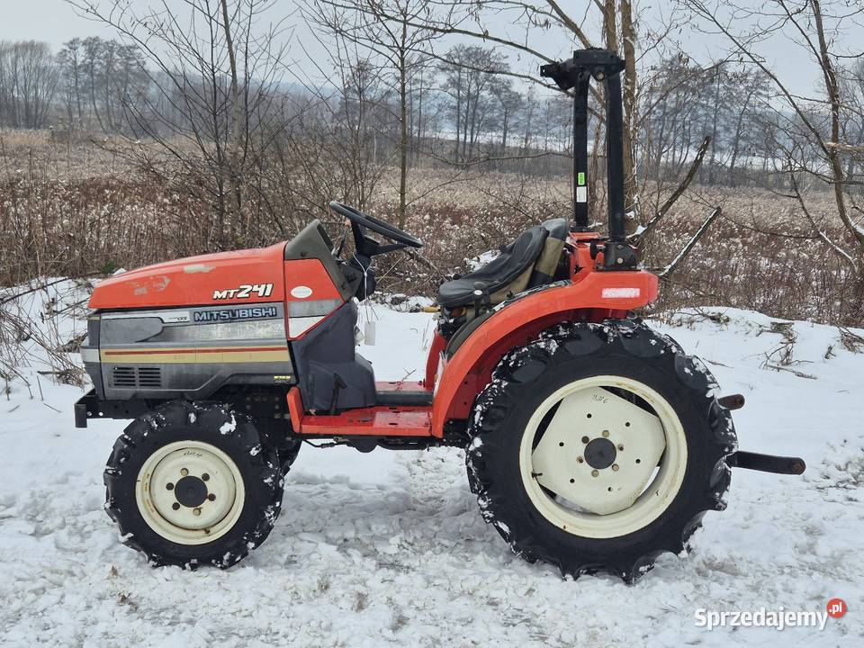 Traktorek MITSUBISHI MT241D 24 44 Wspomaganie Małuszyn