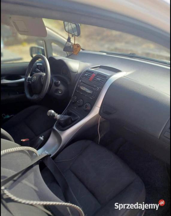Sprzedam toyota auris 13 z 2010 r Ełk sprzedam