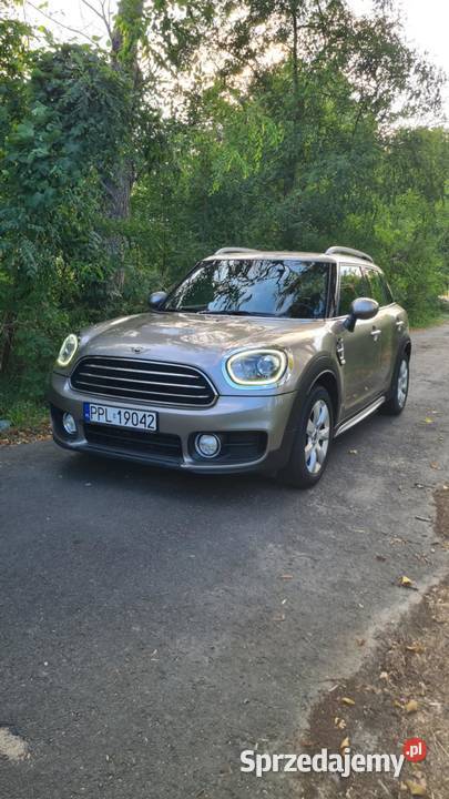 Mini Countryman 2019r 115 5100 nowy model SERWIS diesel Lenartowice sprzedam