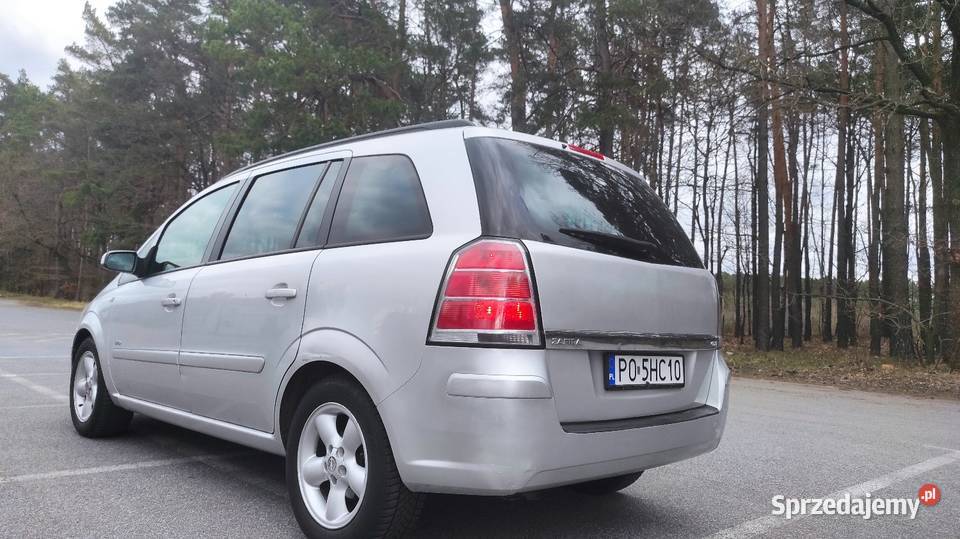 Opel Zafira 19 120 6 biegowy 7 osobowy elektryczne szyby Chodzież