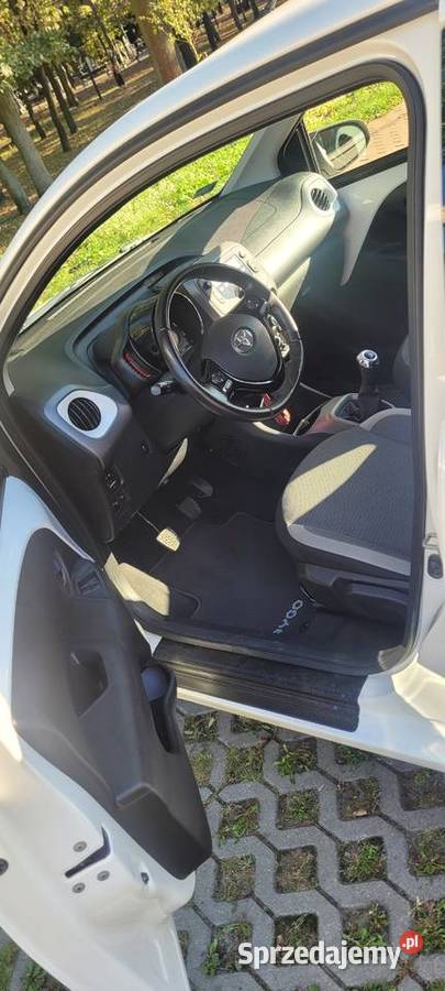 Toyota aygo 2020r 17800 Wieliszew sprzedam