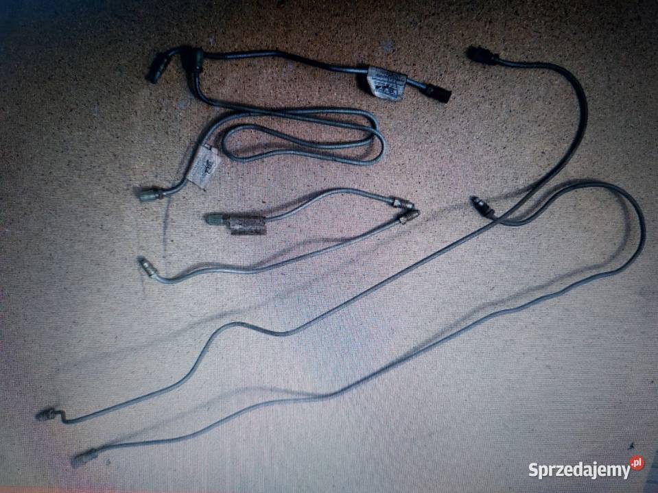 Fiat 126 czesci opona 145r13 D124 Safari Starachowice