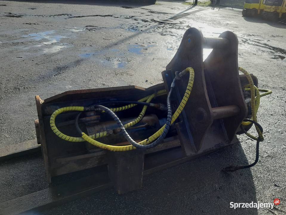 Łyżka skarpowa hydrauliczna KEEN na dwóch Maków Podhalański