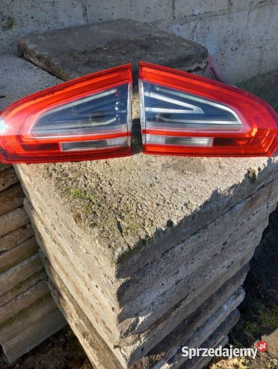 Lampy tył Ford S Skórcz