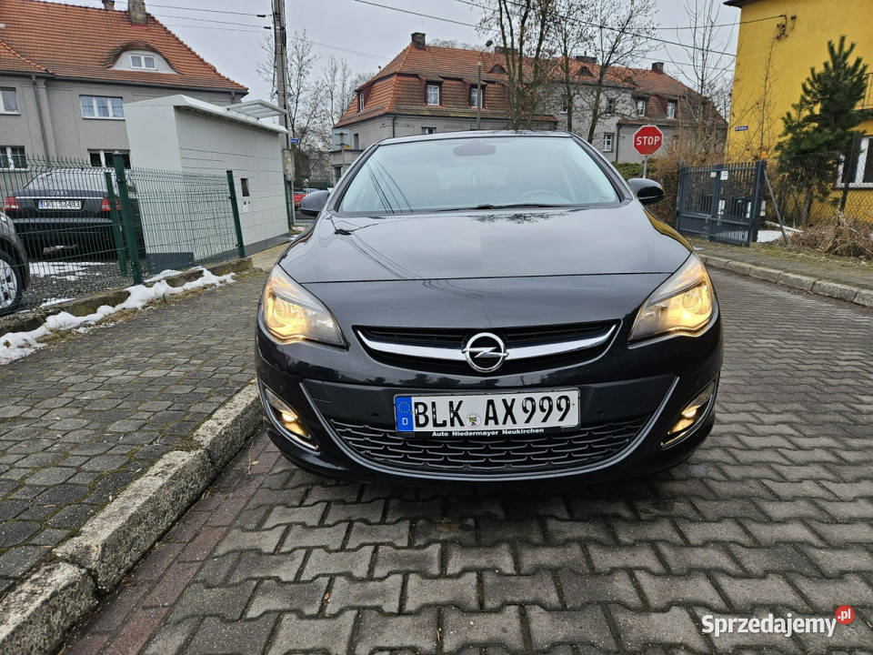 Opel Astra Lifcie Nowy rozrząd Podgrzewane ABS