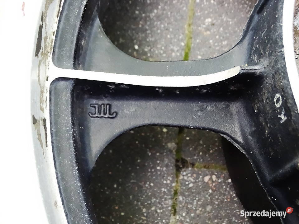 Felga tylnego koła Kawasaki Z 1100 ST KZT10A Opony, koła, felgi Biłgoraj sprzedam