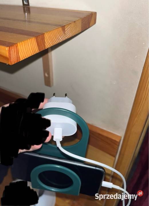 urządzenie gadżet do trzymania telefonutabletu sprzedam