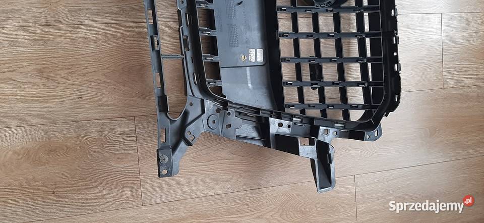 Grill Atrapa Audi Q5 8R SLINE Kościerzyna