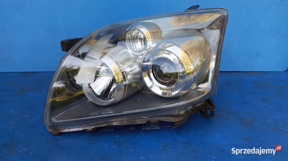 LAMPA REFLEKTOR LEWY PRZÓD EU TOYOTA AVENSIS T25 wielkopolskie
