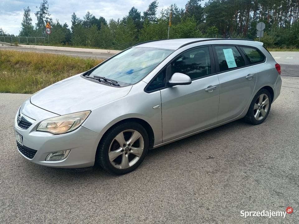 Opel Astra J 13 diesel 95 2011r