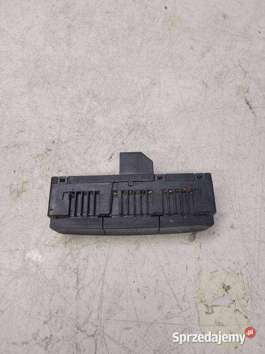 WŁĄCZNIK ESP AUDI A4 B8 A5 Q5 8R 8R0959673 Przystajń