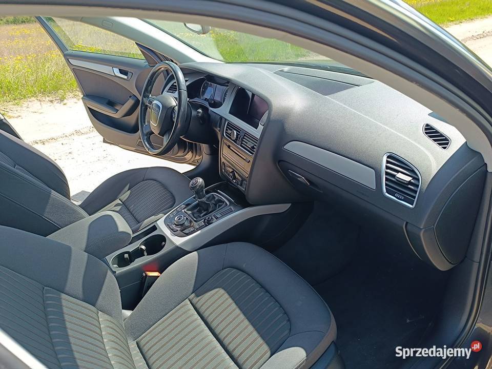 Audi a4 b8 kombi 2010 r Navipdc ksenon