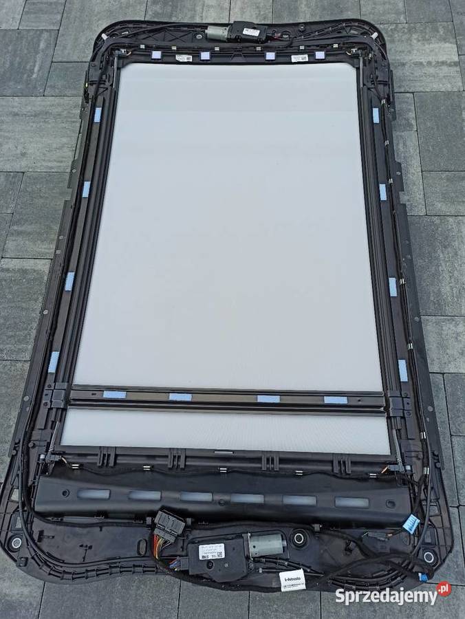 Dach panorama peugeot 3008 II 98104891pr 120KM