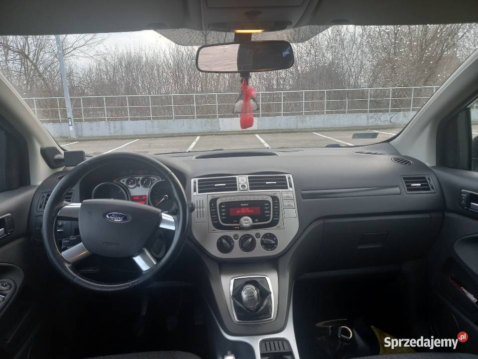 Ford kuga czarny