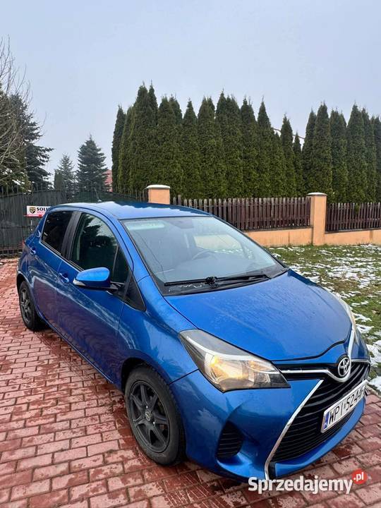 Toyota Yaris lift Salon Polska niski przebieg manualna Yaris