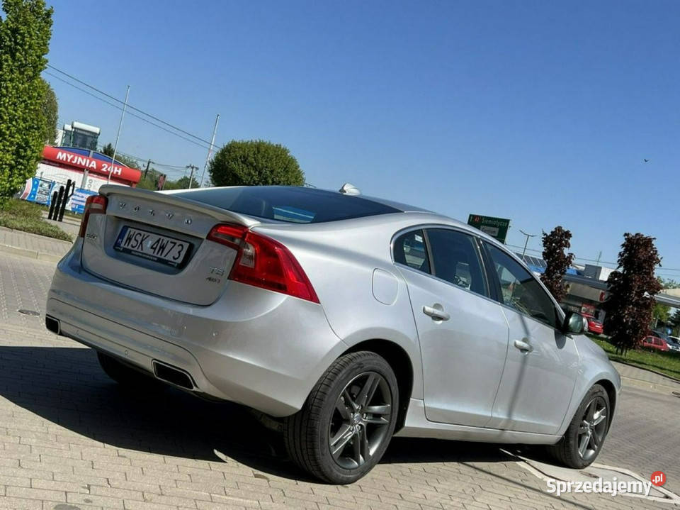 Volvo S60 25T T5 AWD KeyLess Go Skóra Alu 4x4 II mazowieckie Sokołów Podlaski sprzedam