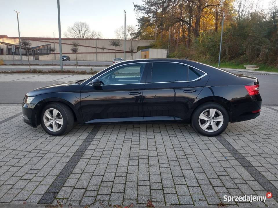 SKODA SUPERB 3 SEDAN 1596cm3 małopolskie Nowy Sącz