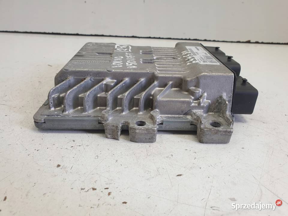 Volvo S40 II V50 16 D2 STEROWNIK SILNIKA