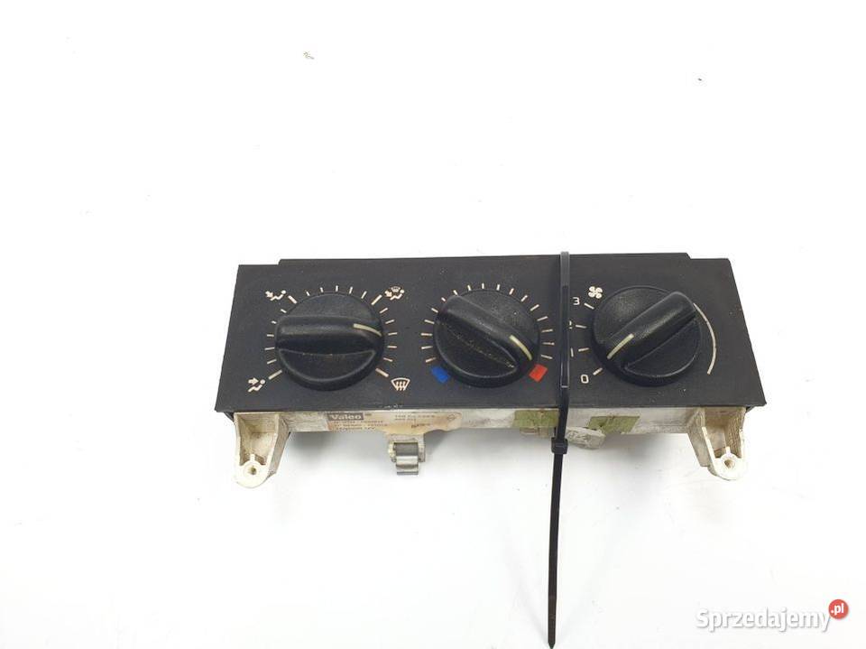 PANEL KLIMATYZACJI RENAULT MASTER II 133761F osobowe Lipno