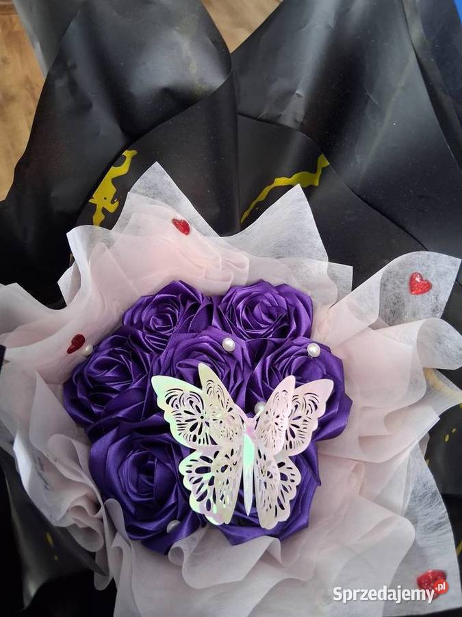 Bukiet róż ze wstążki podkarpackie Tyczyn