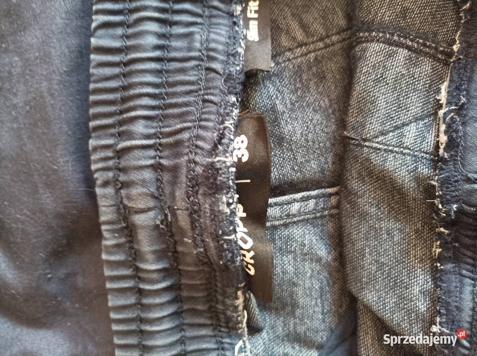 Cropp czarne joggersy slim fit XXL Rozmiar XXL sprzedam