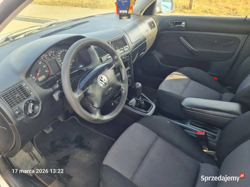 VW GOLF 18 z GAZEM długie opłaty Rok produkcji 1998 sprzedam