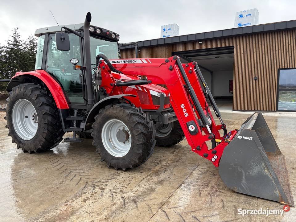 Ciągnik Massey Ferguson 5430 z ładowarką Małkowice