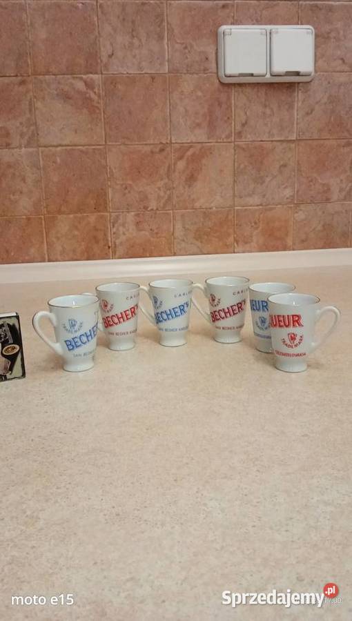 kieliszki porcelanowe do likieru Becher Warszawa