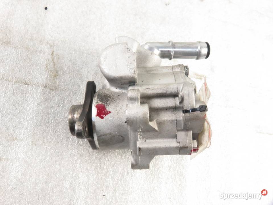 POMPA WSPOMAGANIA OPEL VIVARO A 25 DTI PP146