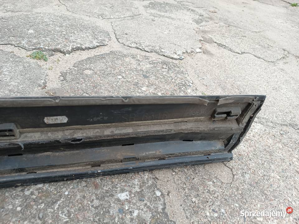 Listwa drzwi lewy tył Audi Q5 8R SLine osobowe Turek