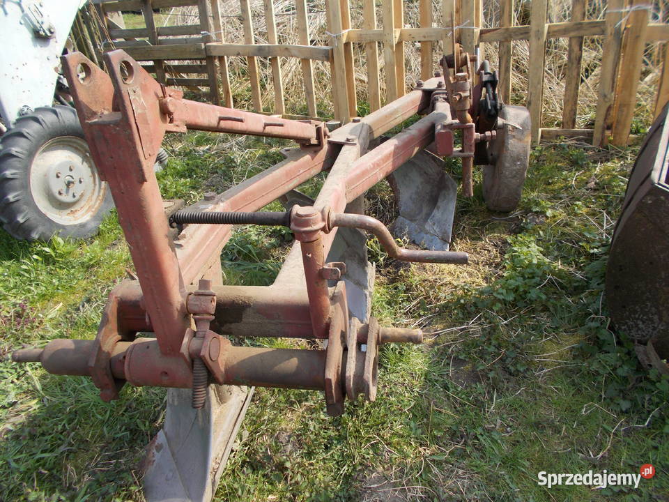 Pług 3 skibowy zagonowy Brzeg