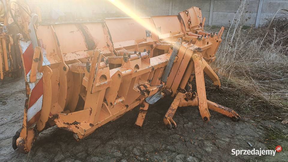 Pług do śniegu Schmidt skosowany odsnieżanie nieuszkodzony Maszyny uprawowe Złoczew