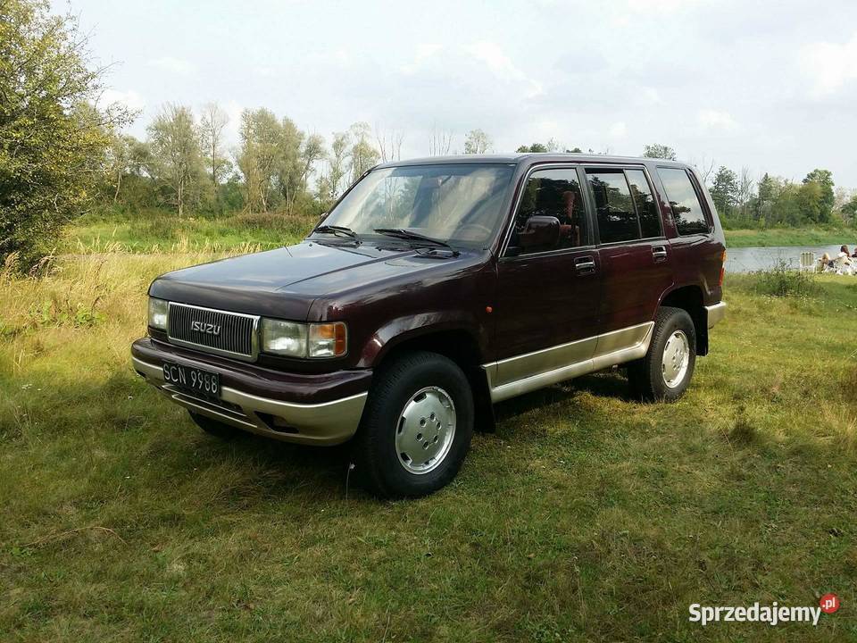 Isuzu Trooper 32BG automat klasyk uszkodzony mazowieckie Piaseczno
