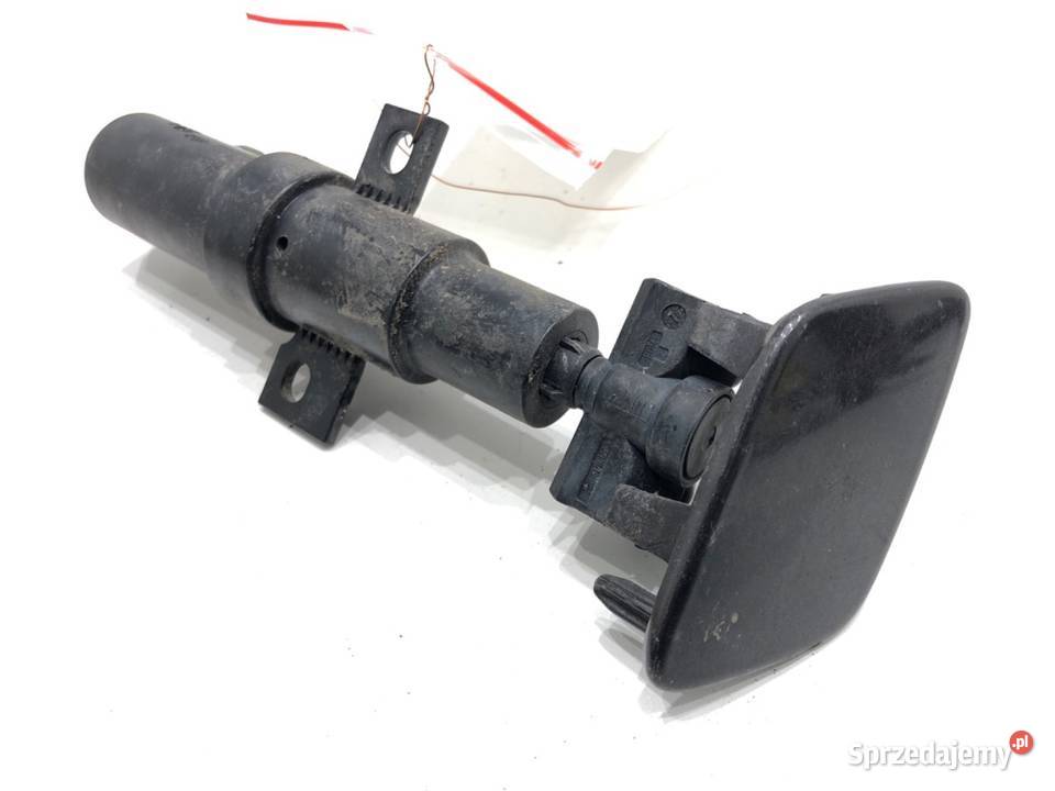 SPRYSKIWACZ REFLEKTORA PRAWY PRZÓD VW PASSAT B6