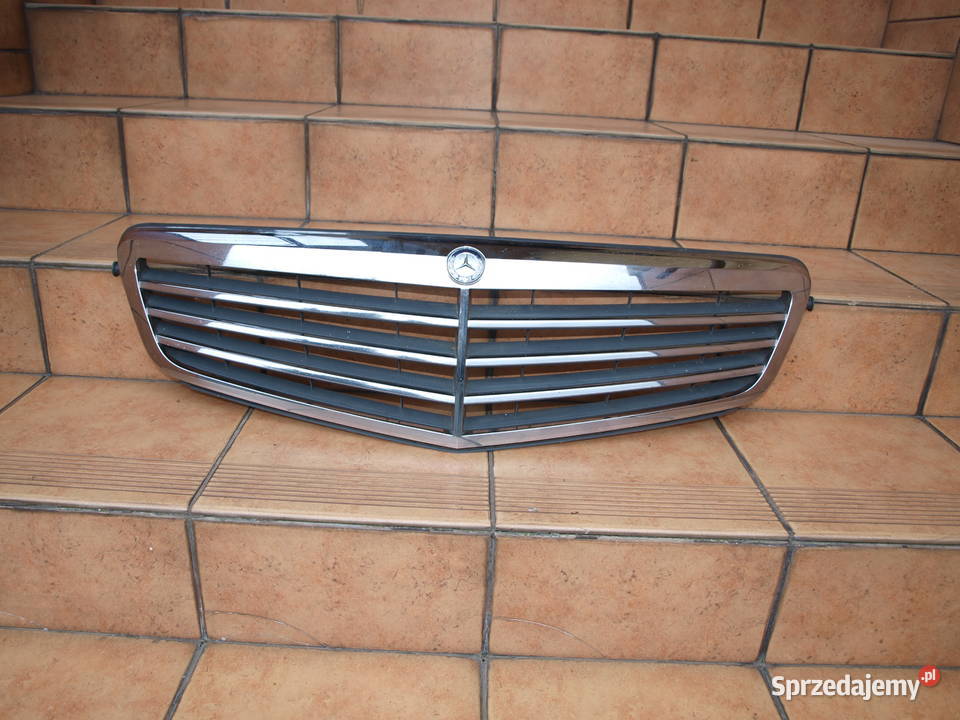 Mercedes C klasa W204 grill chrom atrapa przód osobowe Kalisz