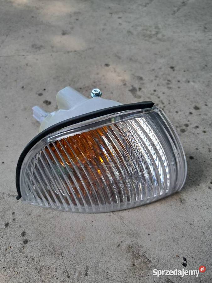 Halogeny przód Toyota osobowe Leszno