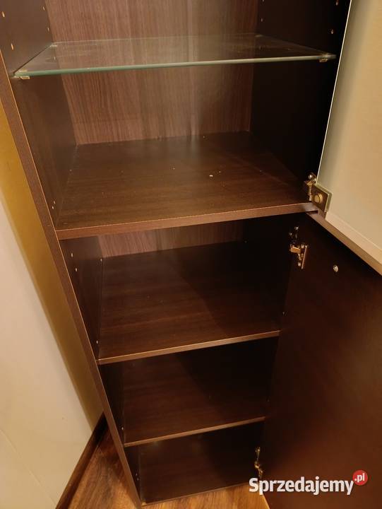 Sprzedam używaną szafkę z witryną 48516930cm Przyszowice sprzedam