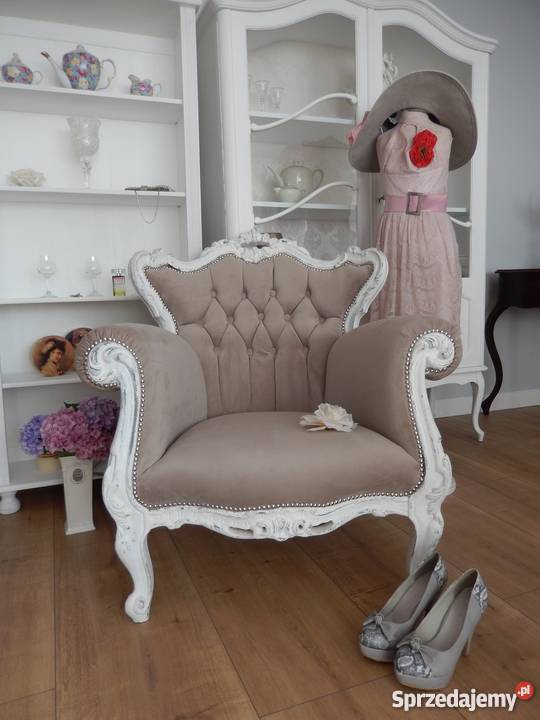 fotel uszak pikowany KAPITALNYM shabby chic biel Lubin