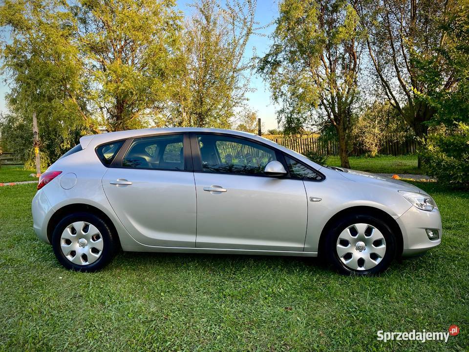 Opel Astra 16 benzyna super stan Motoryzacja Żnin sprzedam