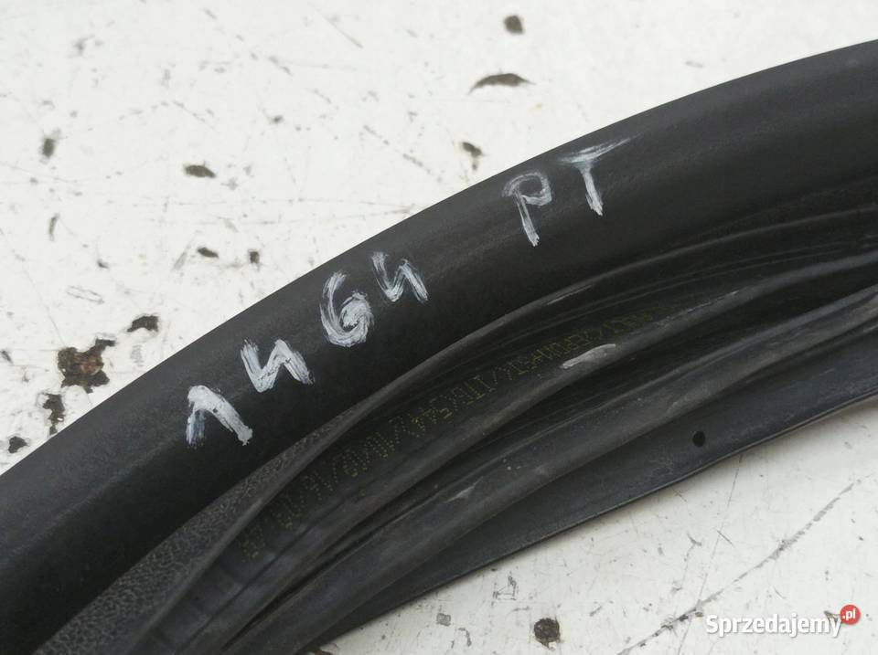 USZCZELKA DRZWI PRAWY LEWY TYŁ KPL KOMBI