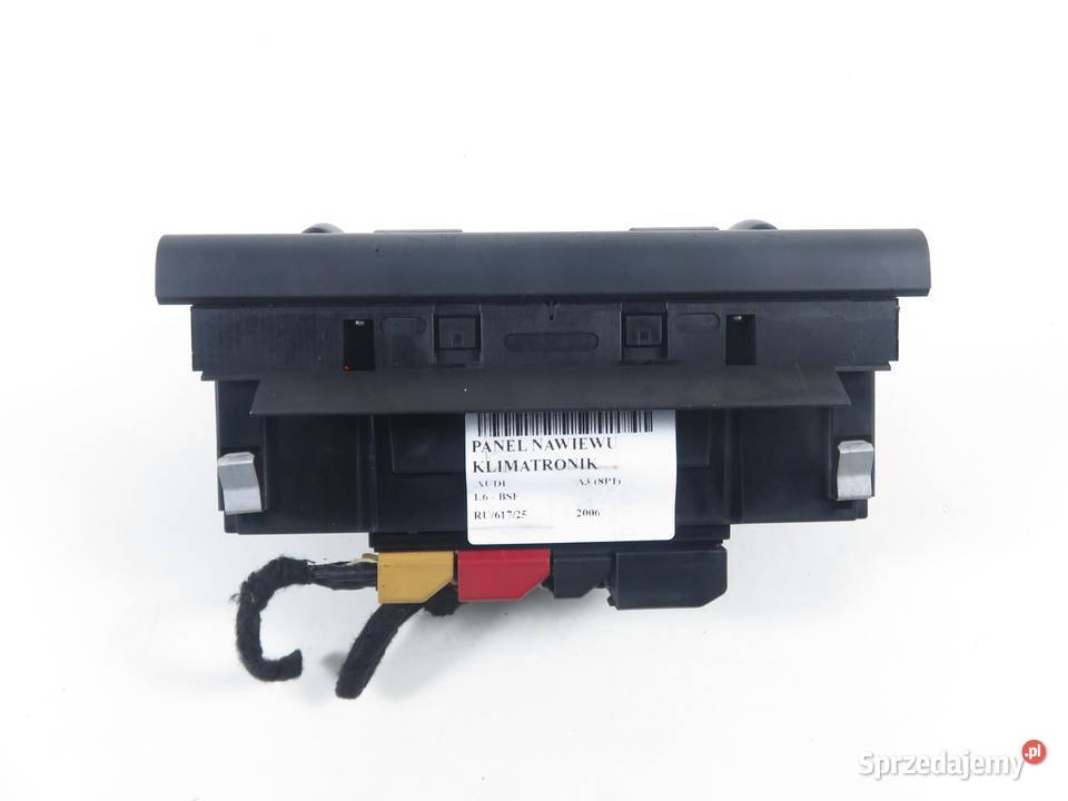 KLIMATRONIK AUDI A3 8P1 8P0820043H Panele sterowania, przełączniki