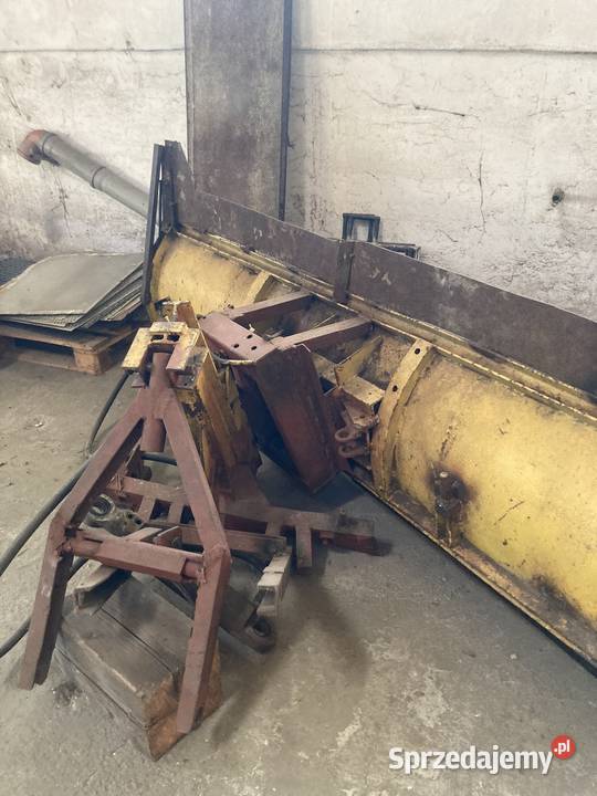 Pług do śniegu do traktora Ursus