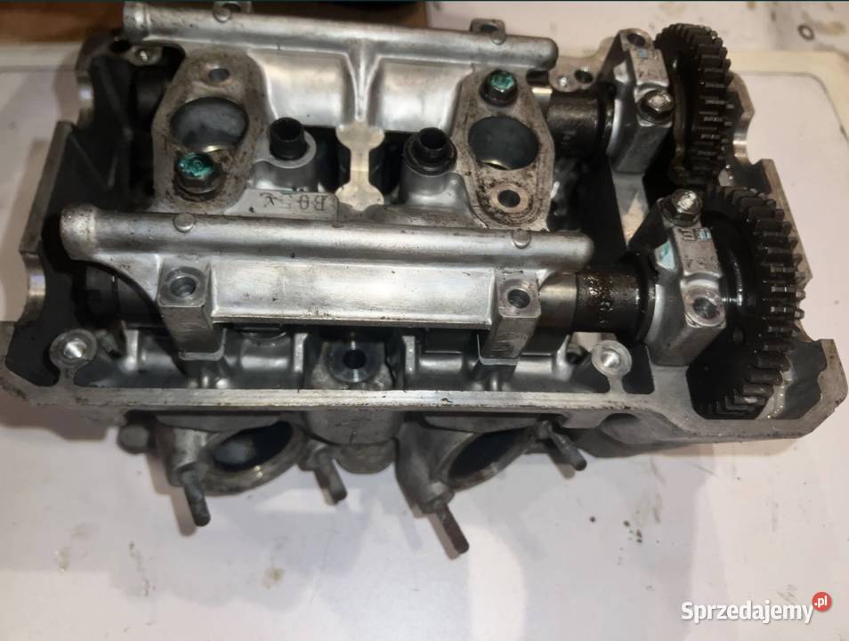 Głowica tył kompletna Honda Vfr 800 Rc 46 Ostrzeszów