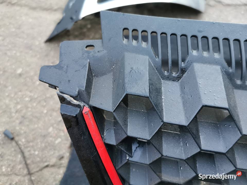 Grill atrapa chłodnicy golf 5 V GTI 1K0853651 E