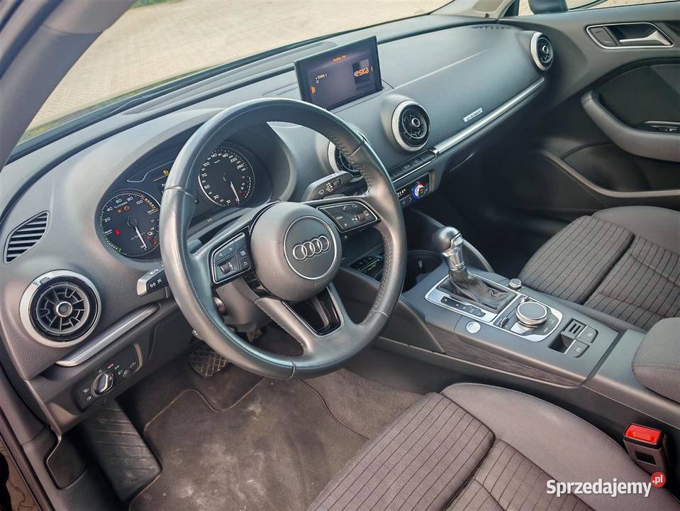 HYBRYDA PLUGIN etron 14 TFSI 204 Stronic 2018 4/5 sprzedam